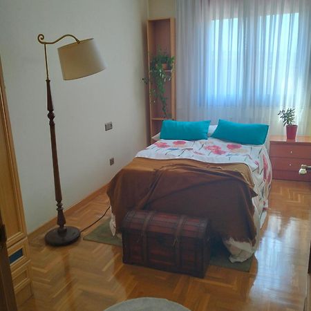 El Descanso Oviedo Eksteriør billede